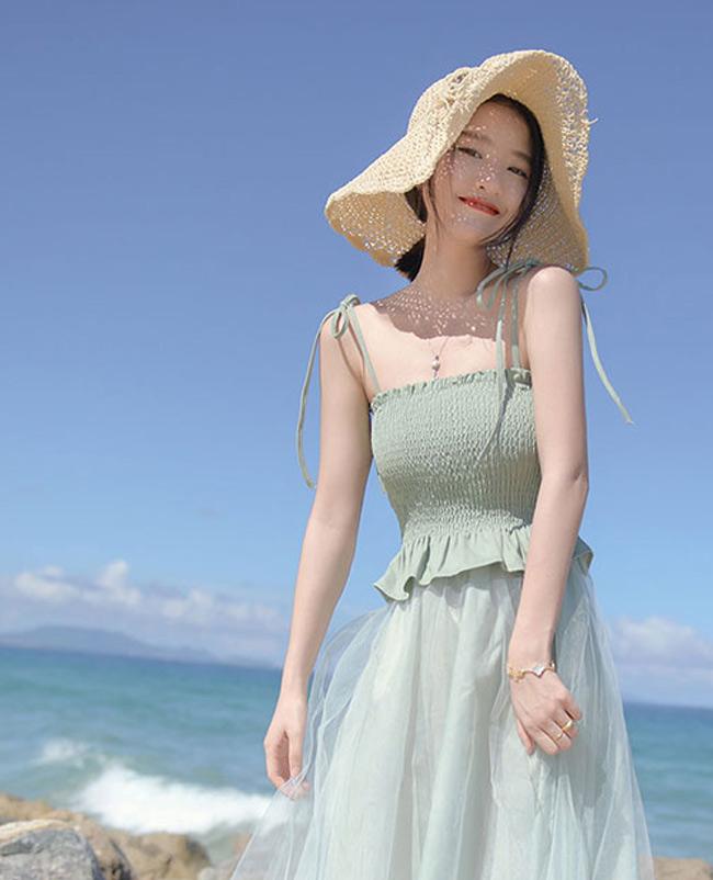 Độ hot của mũ cói đang tăng lên từng ngày nhờ Hà Hồ, Hà Tăng - 12
