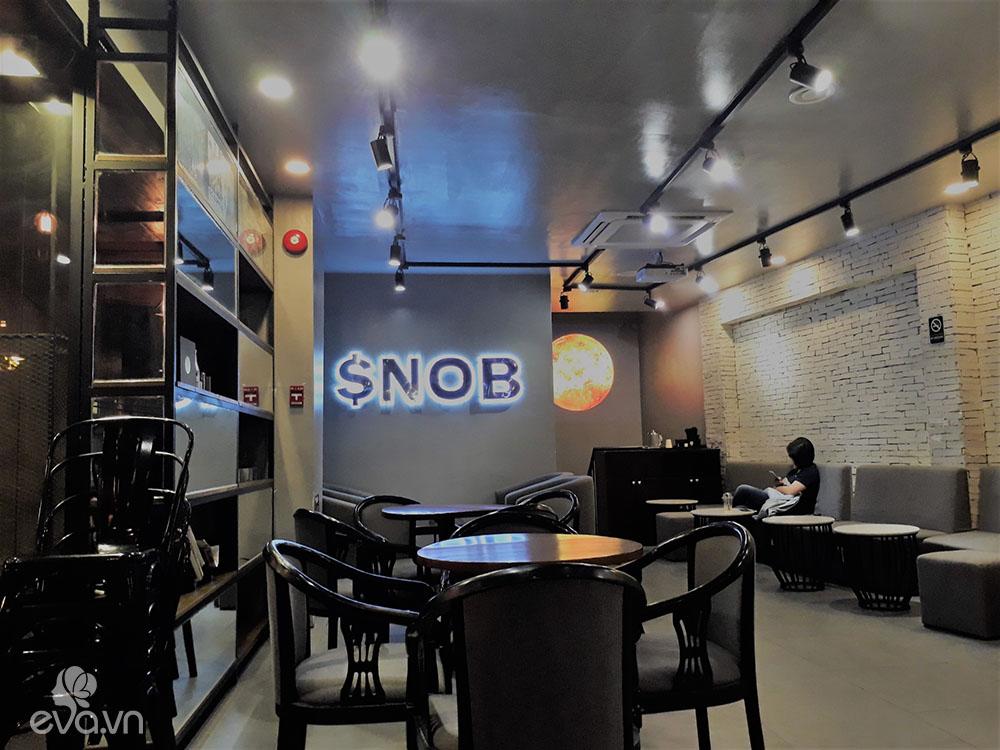 Truy lùng những quán café mở cửa 24/24 để ngắm Sài Gòn về đêm - 11