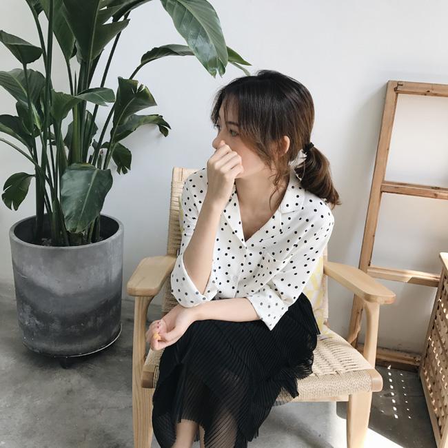 Theo chân sao Việt chọn mua 5 mẫu sơ mi đáng mua nhất hè này - 3