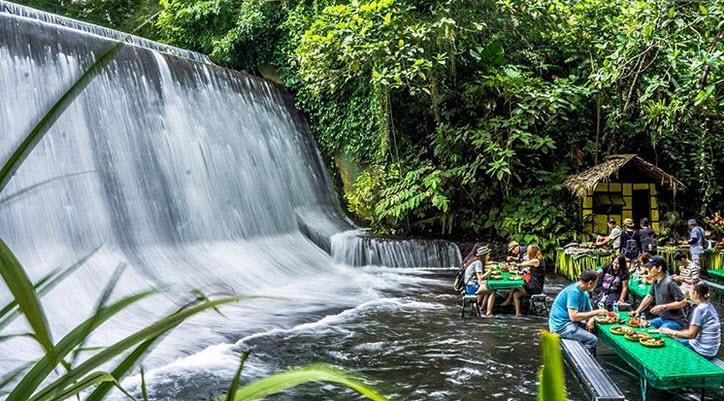 12 nhà hàng nườm nợp khách tới ăn nhưng đồ ăn lại chỉ là thứ yếu - 2