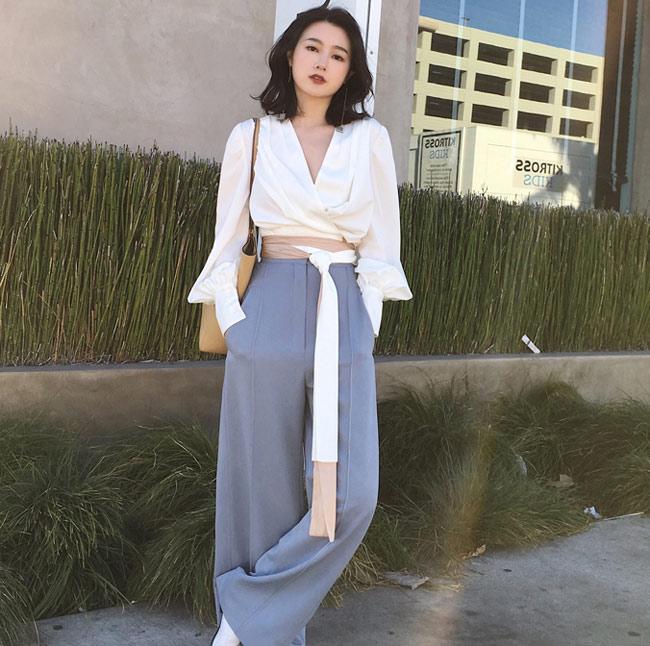 Theo chân sao Việt chọn mua 5 mẫu sơ mi đáng mua nhất hè này - 17