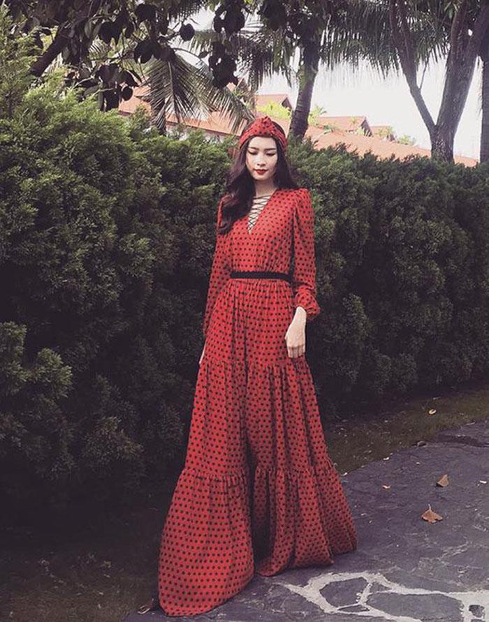 Học Tăng Thanh Hà, Phạm Hương chọn maxi mặc chục năm cũng không lo lỗi mốt! - 15