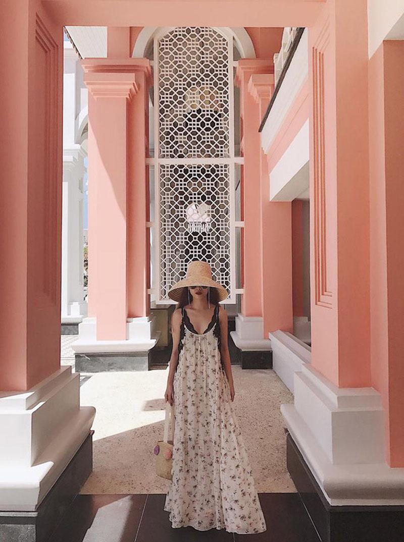 Học Tăng Thanh Hà, Phạm Hương chọn maxi mặc chục năm cũng không lo lỗi mốt! - 19