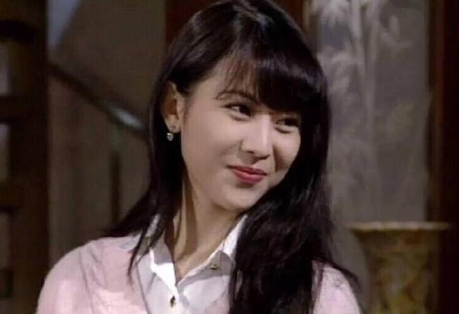 Ai ngờ thiếu nữ mặt “búng ra sữa” sau này lại là hoàng hậu độc ác của Chân Hoàn truyện - 9