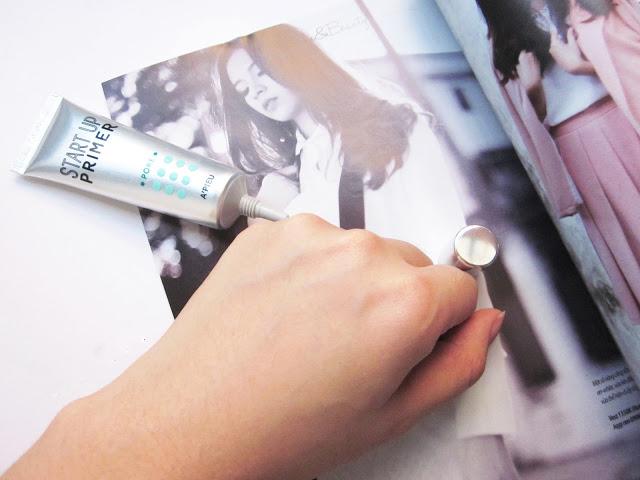 Lớp trang điểm bền màu cả ngày nhờ 5 loại kem lót amp;#34;hàng tốt, giá rẻamp;#34; dành cho mùa hè - 8