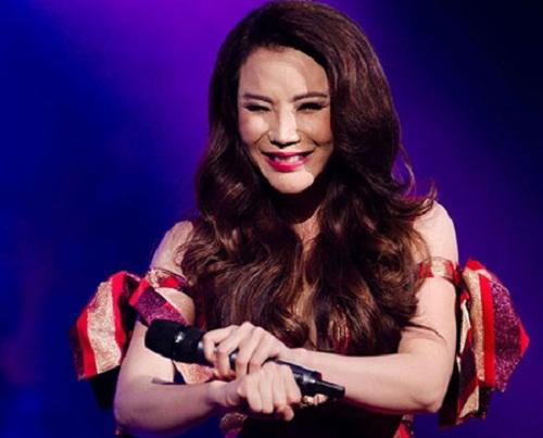 Khuôn mặt cứng đơ, năm lần bảy lượt biến dạng khiến mỹ nhân Việt vướng nghi vấn PTTM - 4