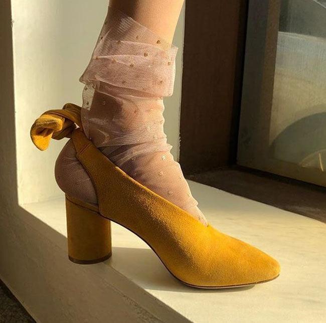 Tròn mắt trước những sở thích đi tất của các tín đồ thời trang - 9