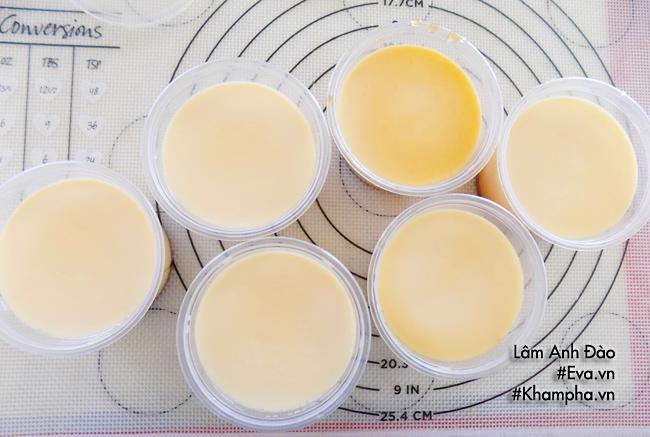 Cứ tưởng khó, hóa ra làm bánh flan mềm, mịn mượt như da em bé lại đơn giản thế này - 10