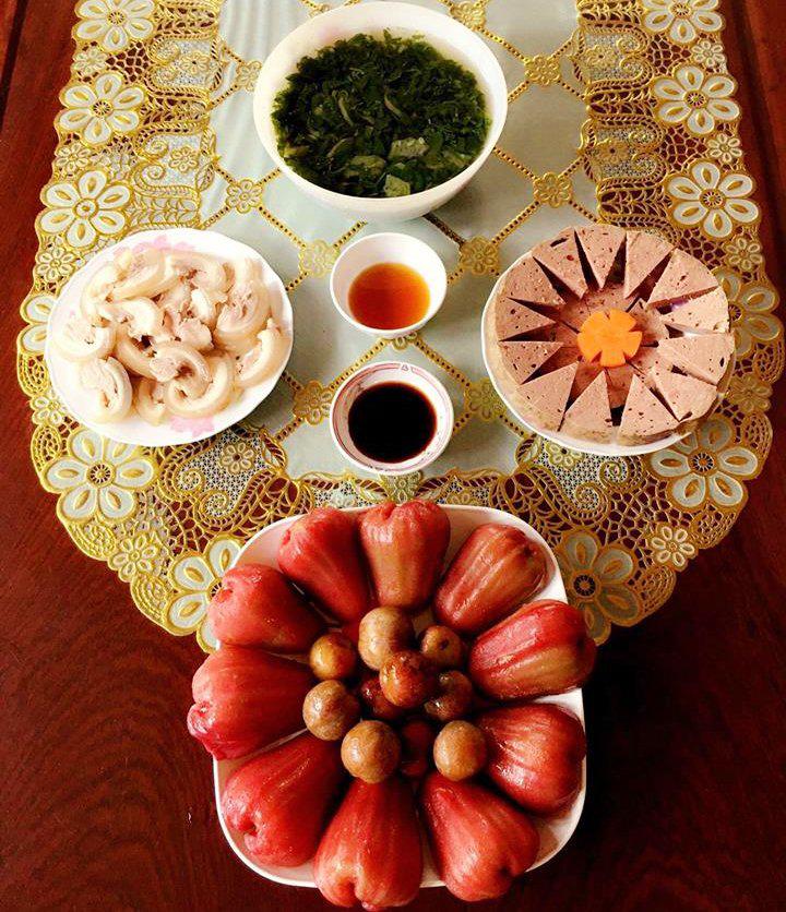 Dâu đảm 3 con miệt mài vào bếp nấu ăn làm hài lòng gia đình chồng amp;#34;tứ đại đồng đườngamp;#34; - 15