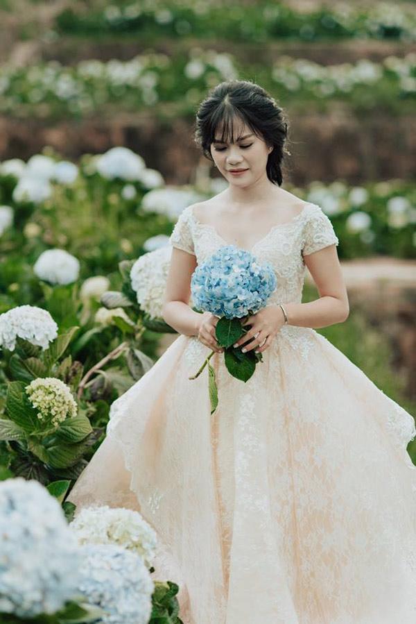 Khăng khăng đòi đi tu từ nhỏ, cô nàng 9x “gây sốc” khi cưới chàng trai yêu qua… điện thoại - 3