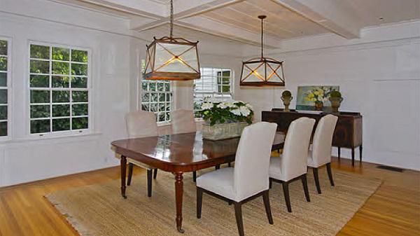 Là tỷ phú giàu thứ 6 thế giới nhưng ông chủ Facebook lại ở căn nhà khiêm tốn không ngờ - 6