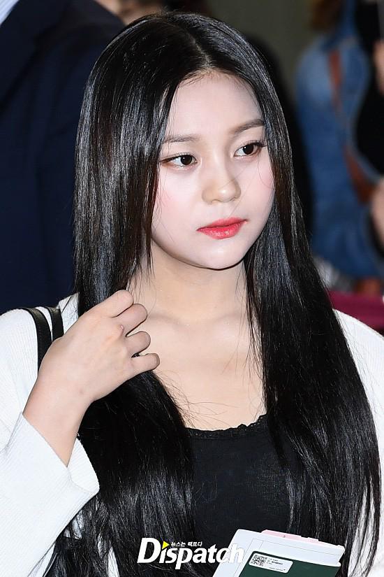 Ngôi sao 24/7: Nữ ca sĩ Pakistan đang mang thai 6 tháng bị bắn chết vì ngồi hát - 10