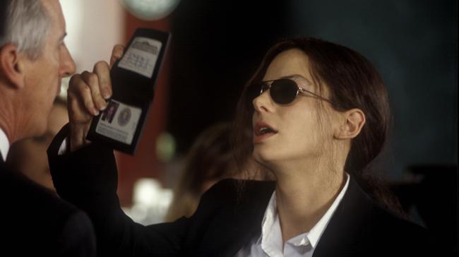 5 bộ phim dành riêng cho các cô nàng “không cần yêu ai, chỉ cần yêu đời” - 6