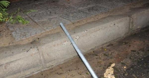 Hà Nội: Nghi án mẹ ruột dùng tuýp sắt sát hại con trai 19 tuổi khi chưa ngủ dậy - 1