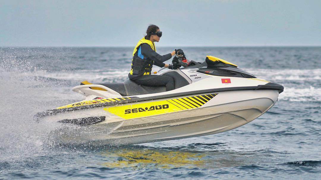 Tuần này, Hamp;#39; Hen Niê và Đỗ Mỹ Linh cùng xuất hiện trên các bản tin nhan sắc quốc tế - 7