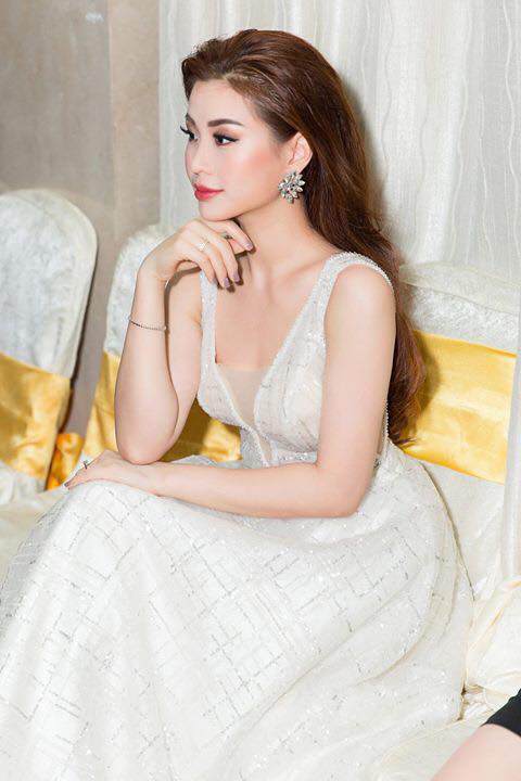 Tuần này, Hamp;#39; Hen Niê và Đỗ Mỹ Linh cùng xuất hiện trên các bản tin nhan sắc quốc tế - 8