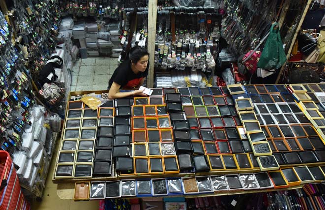 Khám phá ngôi chợ có tuổi đời lâu nhất Thủ đô - 10