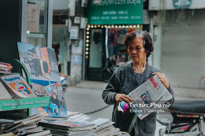 Bà giáo già góp nhặt hàng nghìn cuốn sách báo cũ mở thư viện ngoài trời…miễn phí - 4