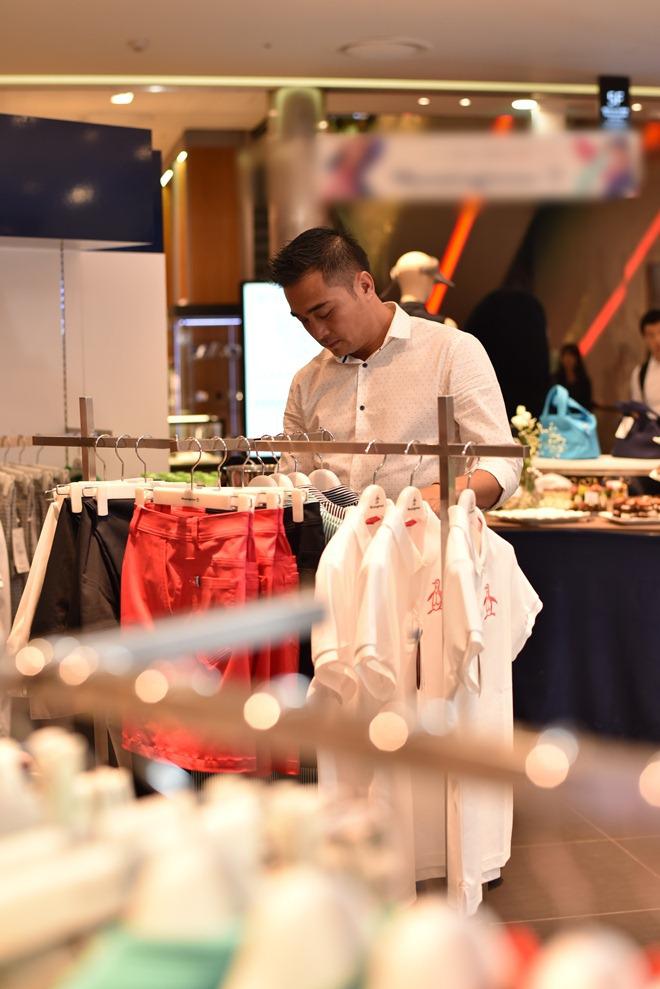 Bất ngờ với hình ảnh cựu tuyển thủ lừng danh Huỳnh Đức bên Việt Anh amp;#34;Người phán xửamp;#34; - 8