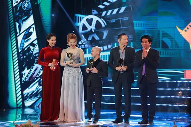 Sau ồn ào đời tư, Nhã Phương bật khóc: amp;#34;Giải Cánh diều vàng là phao cứu sinh của tôiamp;#34; - 8