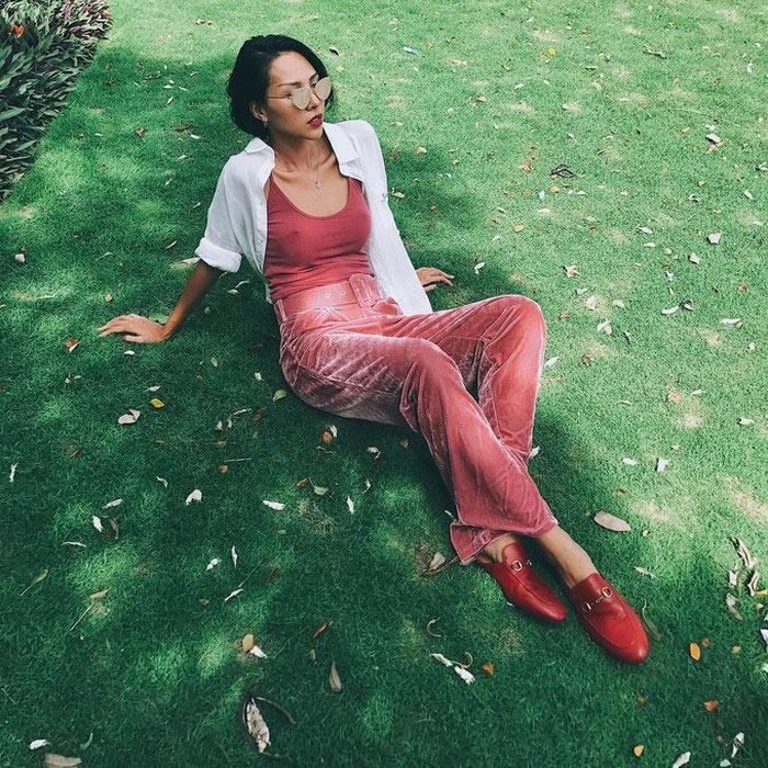 Chán giày cao gót, sao Việt chi hàng chục triệu cho kiểu dép... amp;#34;loẹt quẹtamp;#34; - 16