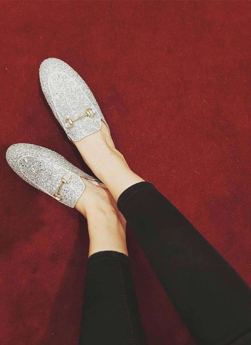 Chán giày cao gót, sao Việt chi hàng chục triệu cho kiểu dép... amp;#34;loẹt quẹtamp;#34; - 7