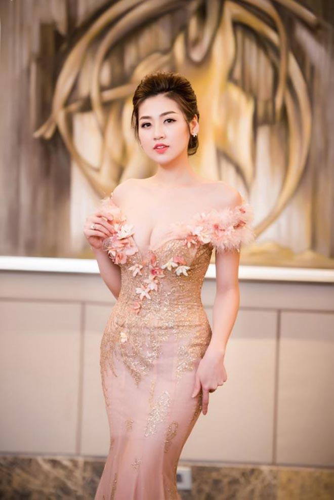 Đằng sau chiếc mic, dàn mỹ nhân mới đài VTV không quên khoe nhan sắc quyến rũ khó cưỡng! - 8