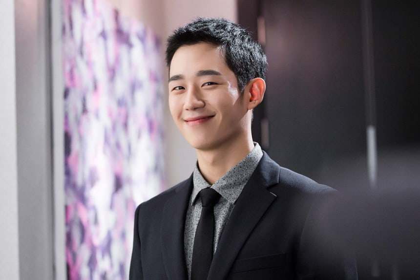 17 điều chưa từng tiết lộ về amp;#34;phi côngamp;#34; Jung Hae In trong Chị Đẹp Mua Cơm Cho Tôi - 1