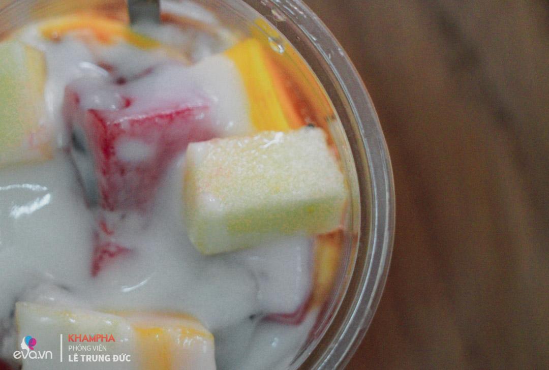 Quán caramen nức tiếng Hà Nội ngày bán 3000 hộp của ông bố 6X - 6