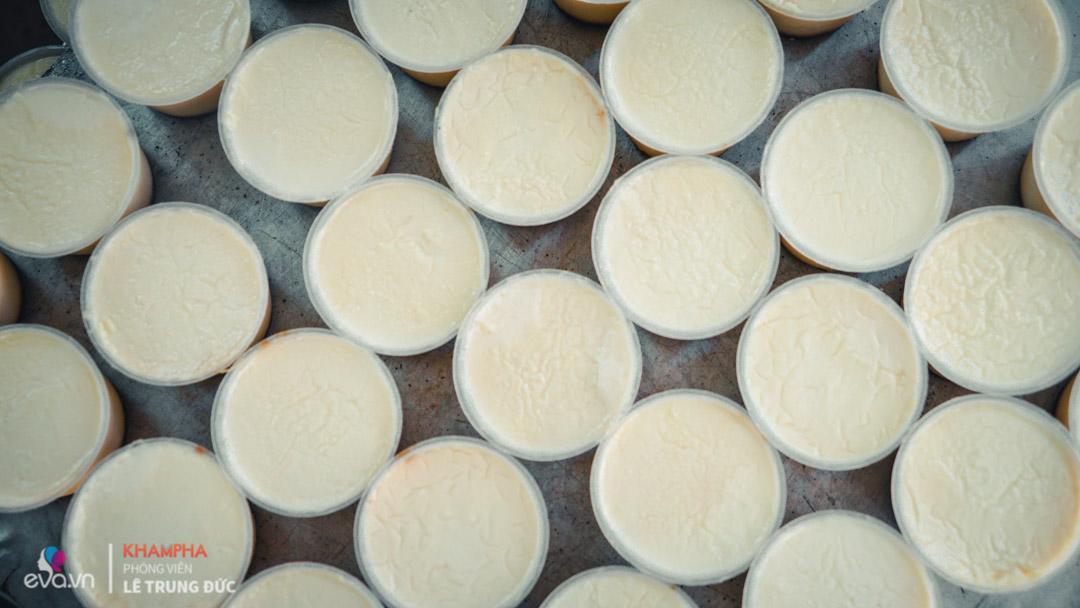 Quán caramen nức tiếng Hà Nội ngày bán 3000 hộp của ông bố 6X - 11