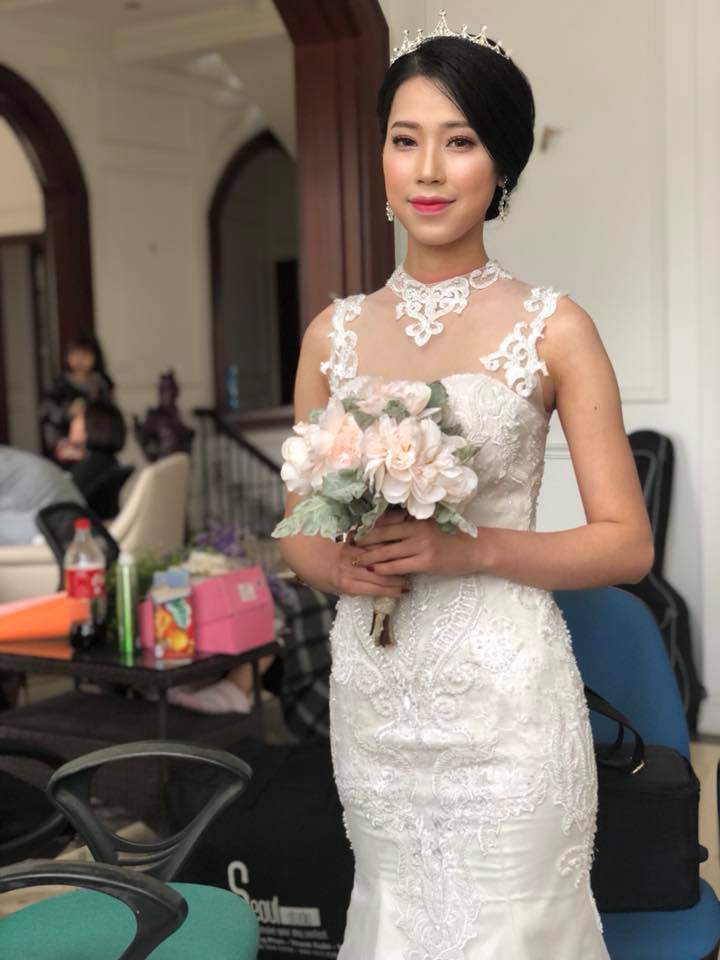 Trang điểm cho vợ trong ngày cưới, anh chồng trở thành hiện tượng MXH sau một đêm! - 6
