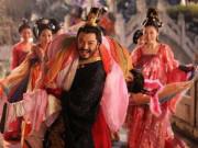 Eva tám - Vị Hoàng đế bất chấp luân lý, bắt giam cha ruột, cướp sạch phi tần