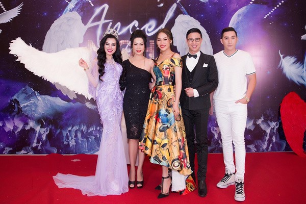 Nữ hoàng Sắc đẹp Doanh nhân Trần Huyền Nhung làm vedette trong đêm Angel Night 2018 - 4