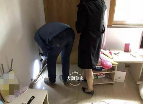 san nha, cua bong dung den si, chu nha duc ra moi phat hien au trung kinh di ben trong - 4