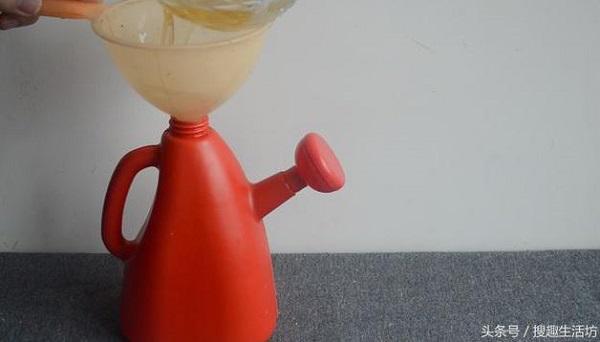 co gai do muoi vao lon bia thua, khong ngo "che" ra thu huu ich the nay - 7