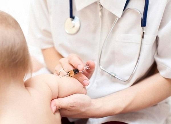 24 giờ đầu tiên sau sinh, mẹ nhớ phải làm 10 điều này ngay cho bé - 4