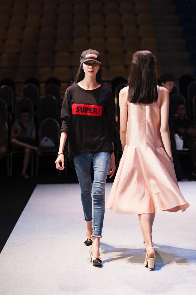 HOT: Hamp;#39;Hen, Hoàng Thùy, Mâu Thủy cùng tái xuất trên sàn catwalk VIFW 2018! - 7