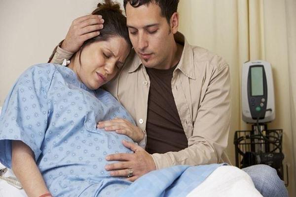Những hiểu lầm tai hại khiến nhiều mẹ bầu vội vàng chọn sinh mổ - 1