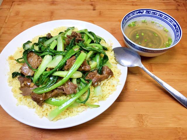 amp;#34;Chêamp;#34; cơm Paris không hợp khẩu vị, vợ đảm amp;#34;xắn tayamp;#34; đãi chồng các bữa sáng đậm chất Việt - 4