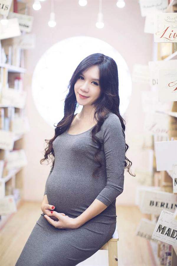 Mấy ai bằng Tú Vi, vừa sinh con gái đầu lòng đã giảm amp;#34;liền tù tìamp;#34; 9kg trong 2 tuần! - 7