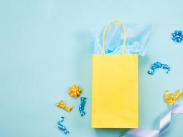 Mách bạn mẹo hay làm túi xách cực độc cho mùa hè
