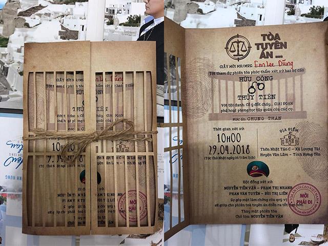 Tấm thiệp cưới Tòa tuyên án này đang khiến dân mạng thích thú chia sẻ rầm rộ