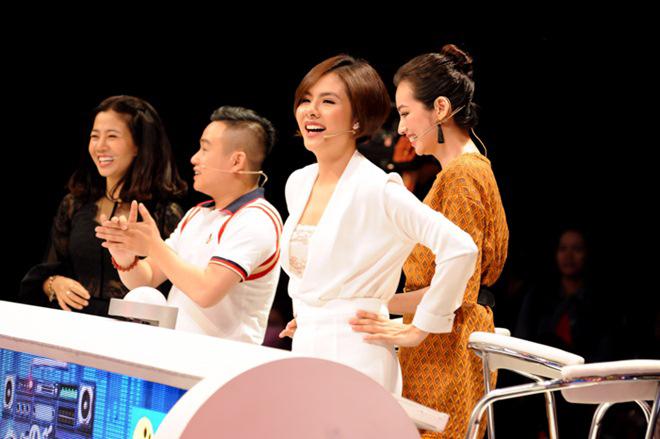 Gần 10 năm, Vân Trang, Hùng Thuận và dàn diễn viên amp;#34;Cổng mặt trờiamp;#34; như không hề già đi! - 3