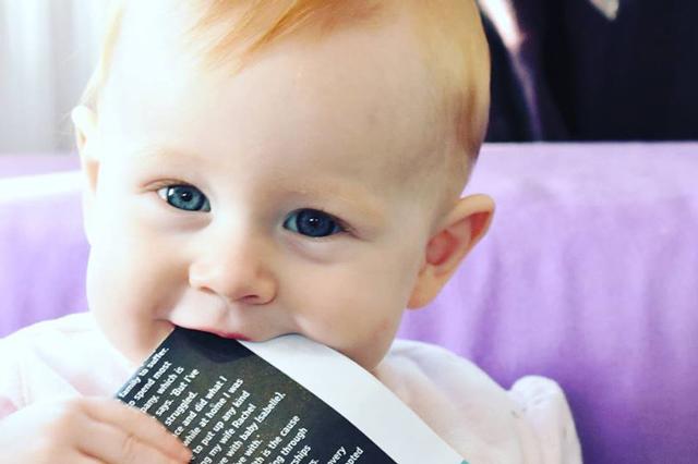 Người bố thú nhận đã ghét bỏ con gái lúc chào đời viết thư xin lỗi - 2