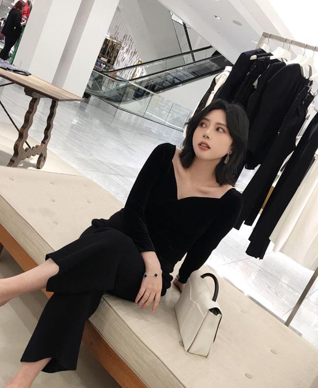 Bạn đã có áo sơ mi cổ vuông hot nhất hè như Hà Hồ chưa? - 4