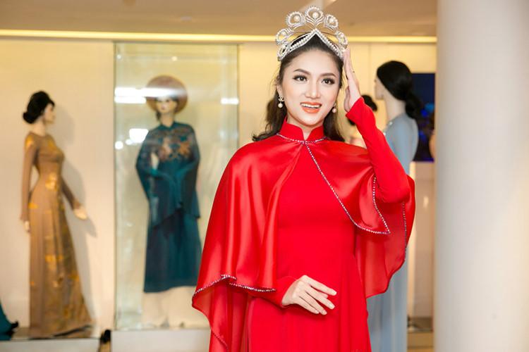 Chiếc vương miện mới nhất mà amp;#34;Miss thất tìnhamp;#34; Nam Em đội là hàng giả? - 8