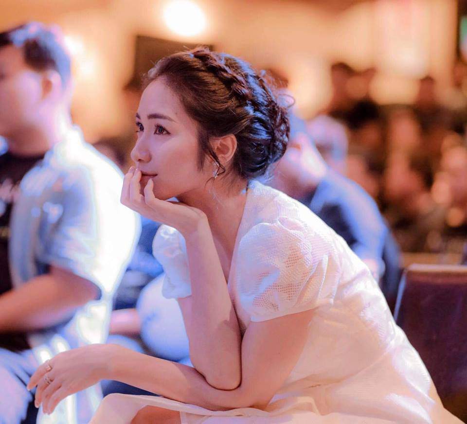 Song Joong Ki và Song Hye Kyo trao nhau nụ hôn nồng nàn trong lễ cưới - Tạp  chí Đẹp