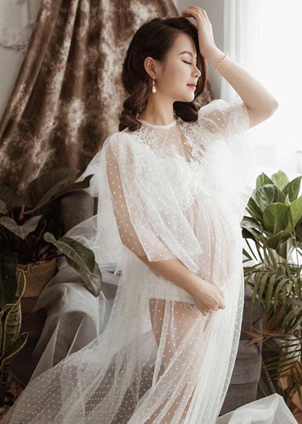 Những bà bầu khiến chị em tấm tắc: amp;#34;Ai nói bầu xấu, vẫn có thể xinh đẹp ngút trờiamp;#34; - 14