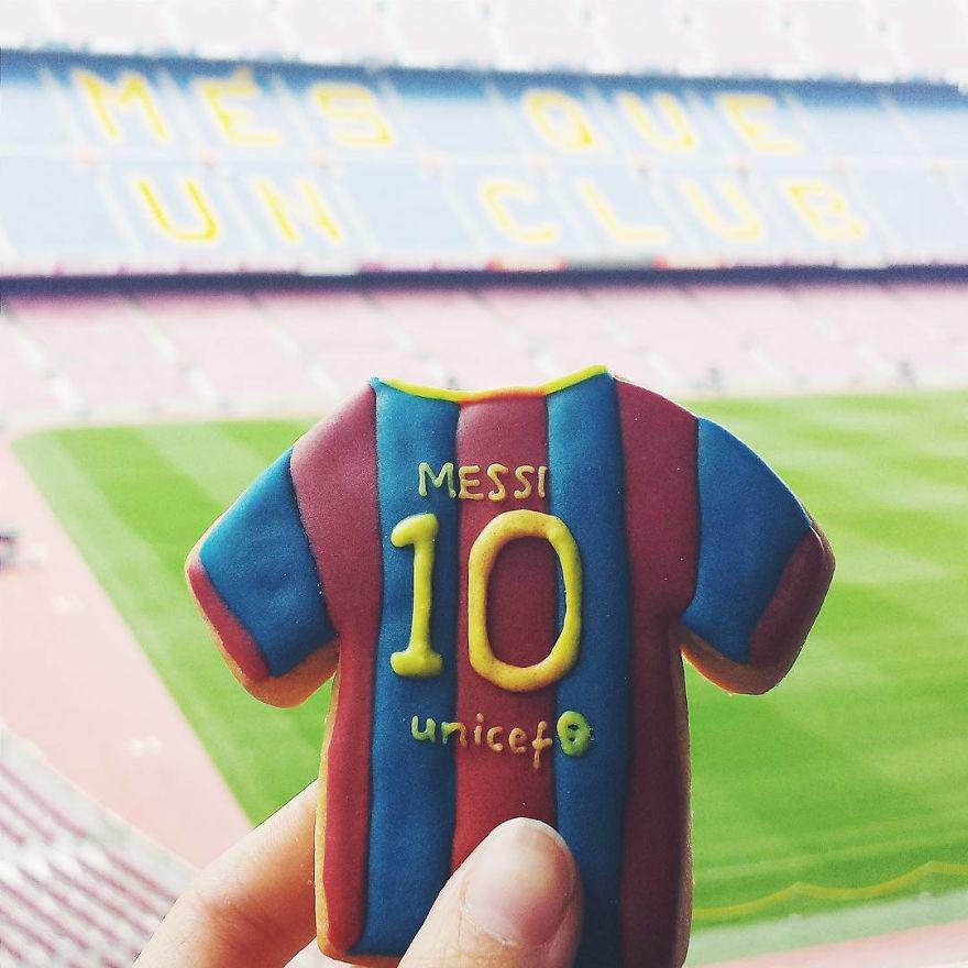 Học kiến trúc lại mê bếp núc, người phụ nữ làm bánh đẹp khiến bạn chẳng đủ amp;#34;nhẫn tâmamp;#34; ăn - 16