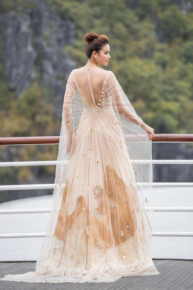 Phạm Hương là nàng Hoa hậu thay đổi phong cách chóng mặt nhất Vbiz - 10